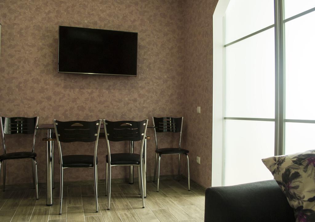 Mindia'S Two Bedroom Apartment Батумі Екстер'єр фото